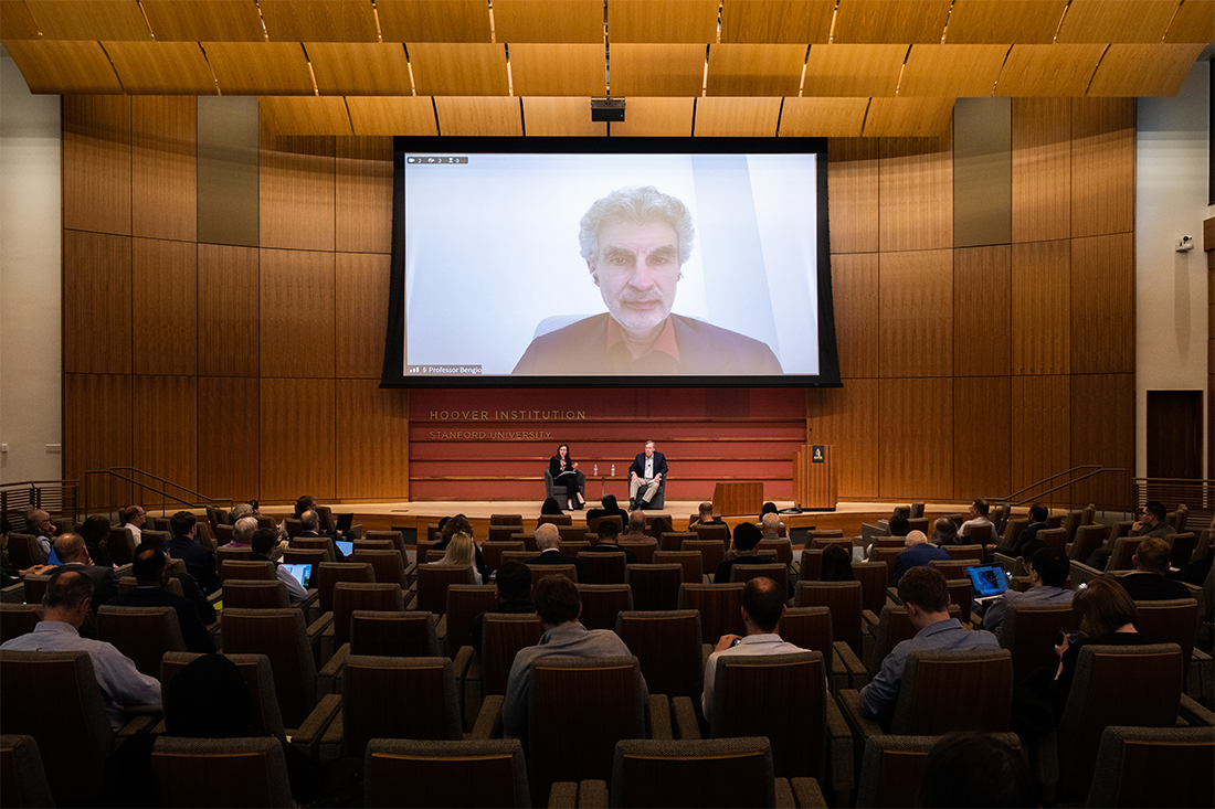 Yoshua Bengio