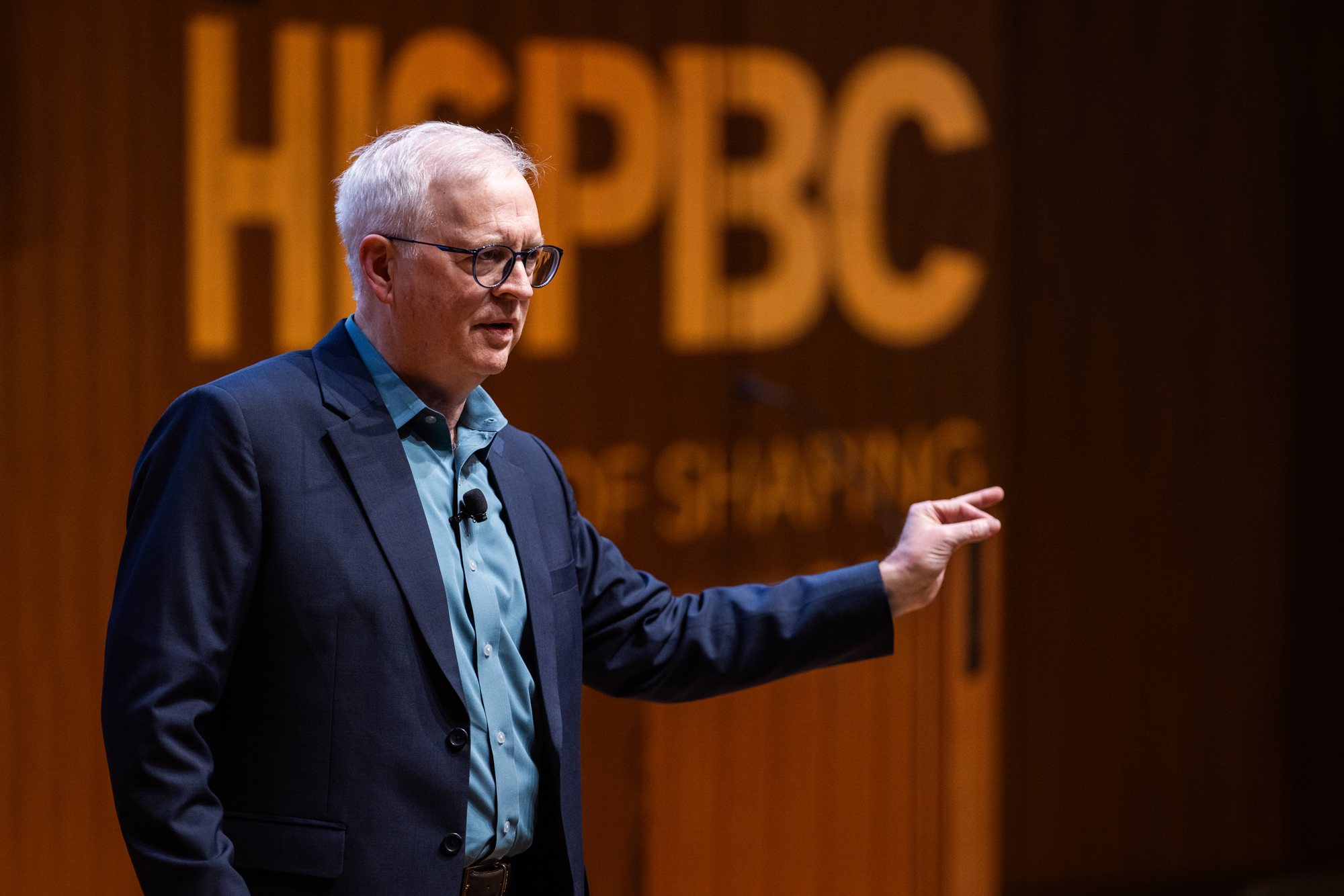 Hoover Senior Fellow and Research Director Steven J. Davis speaks to attendees of the 2026 HISPBC in Hauck Auditorium on August 11, 2026. (Patrick Beaudouin)