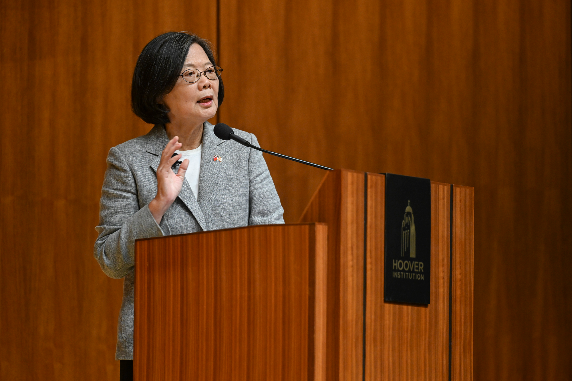 Former Taiwanese President Tsai Ing-wen speaks to students and academics in Hauck Auditorium on October 8, 2026. (Rod Searcey)