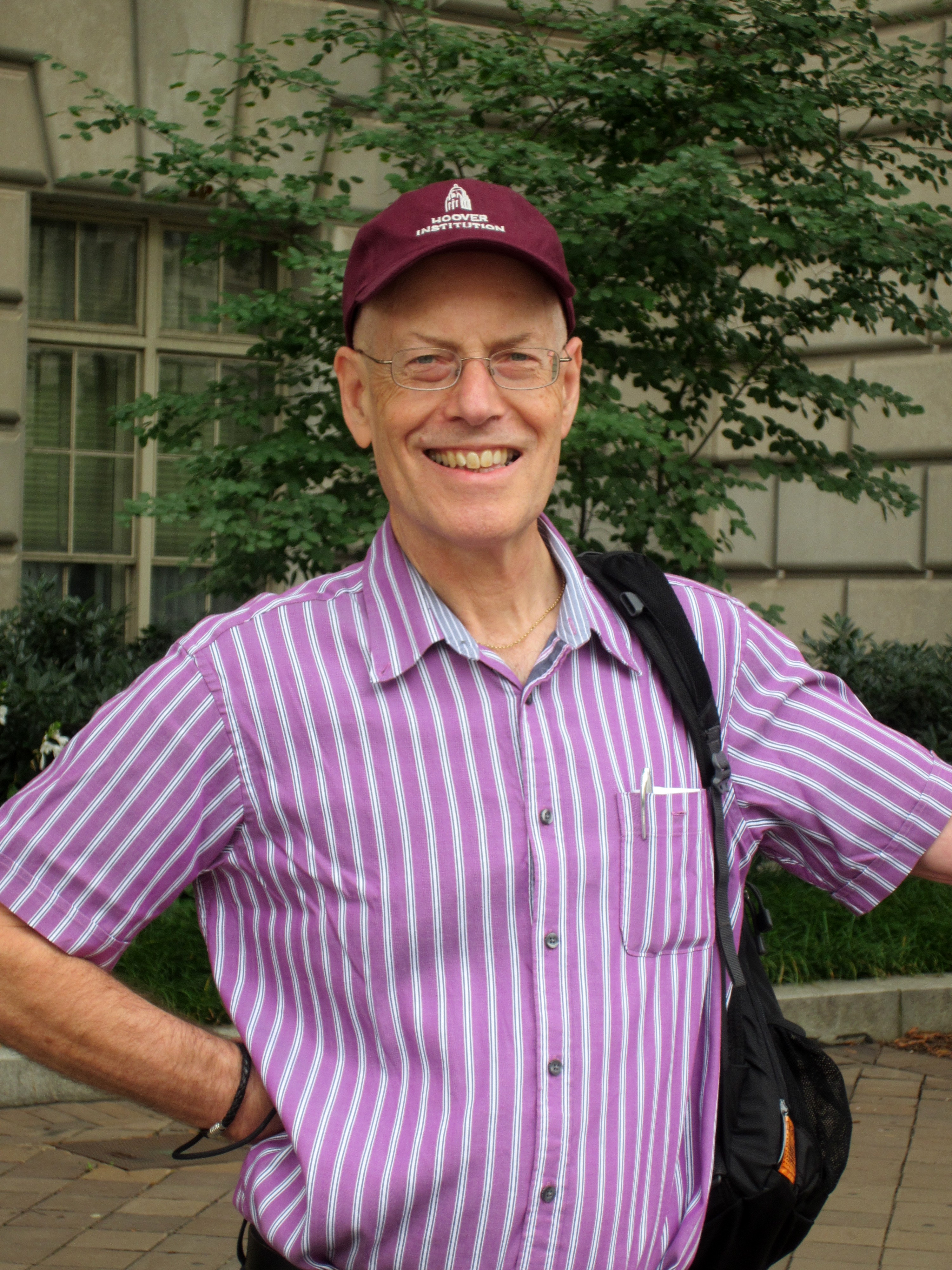 harrison_in_hoover_cap.jpg