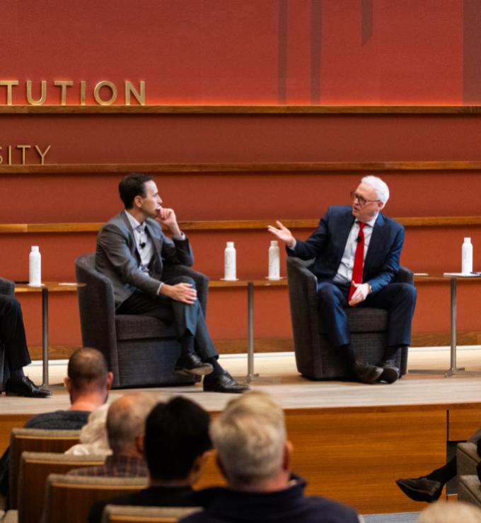 How Should the US Economy Adapt to the AI Boom?