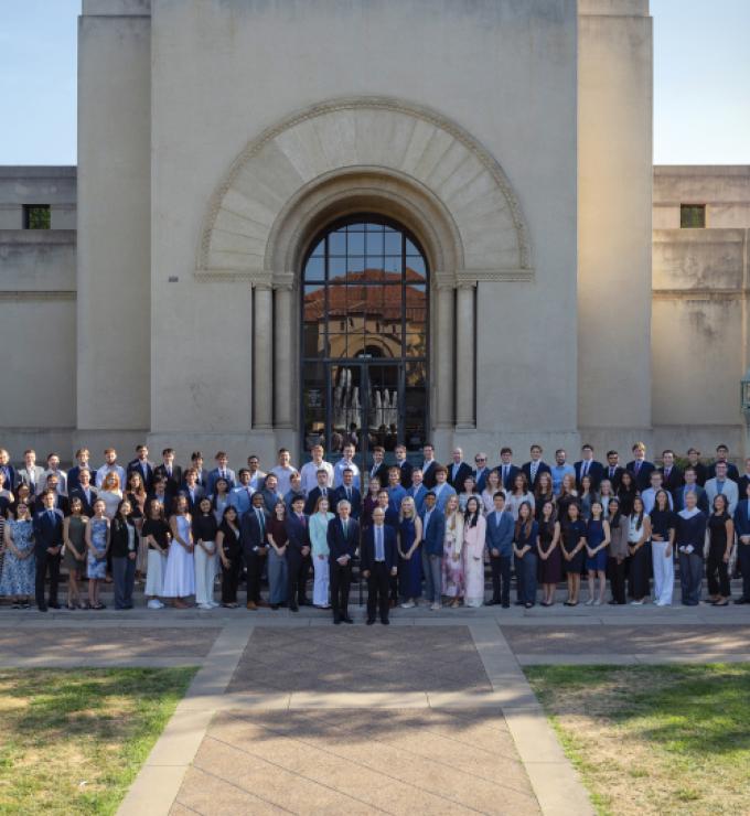 Attendees of the 2026 Hoover Institution Summer Policy Bootcamp are seen in front of Hoover Tower on August 10, 2026. (Patrick Beaudouin)