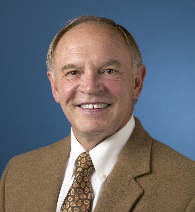 Terry Anderson Hoover Headshot