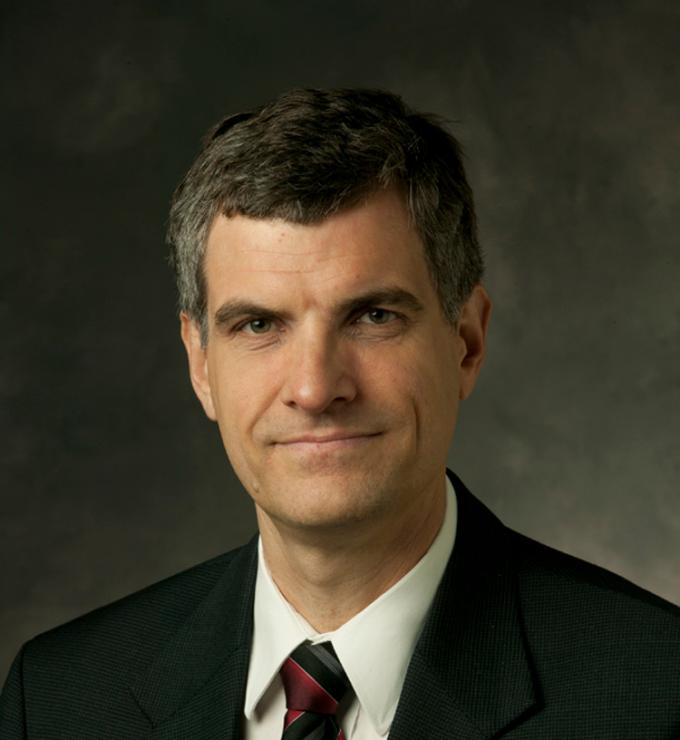 Anatol Shmelev Hoover Headshot