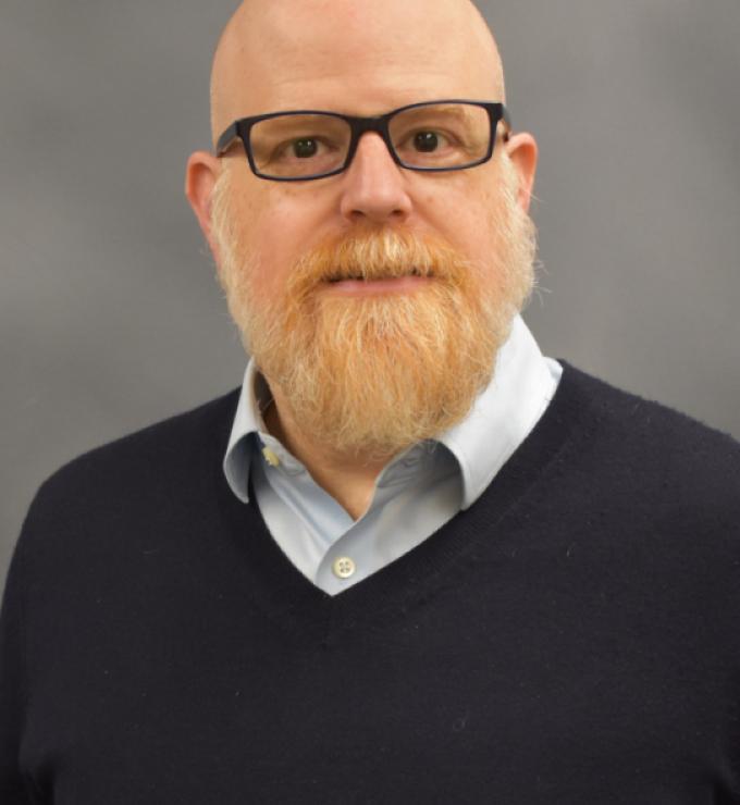 Erik Hurst Hoover Headshot