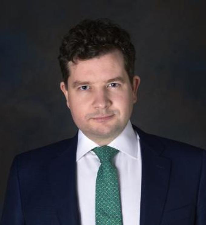 Paul Schmelzing Headshot