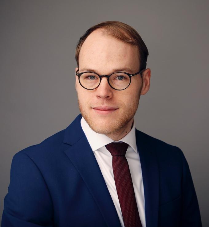 Oliver Giesecke