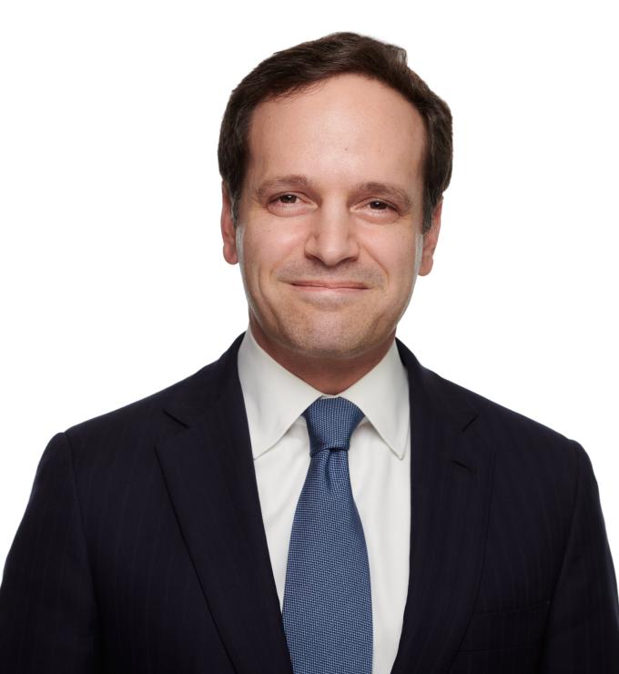 Vance Serchuk