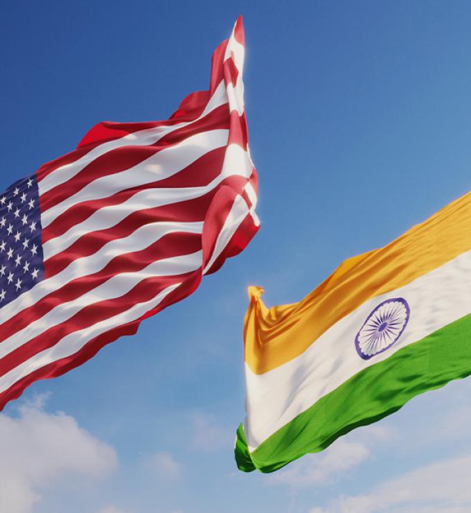 india-us-istock-1148718888.jpg