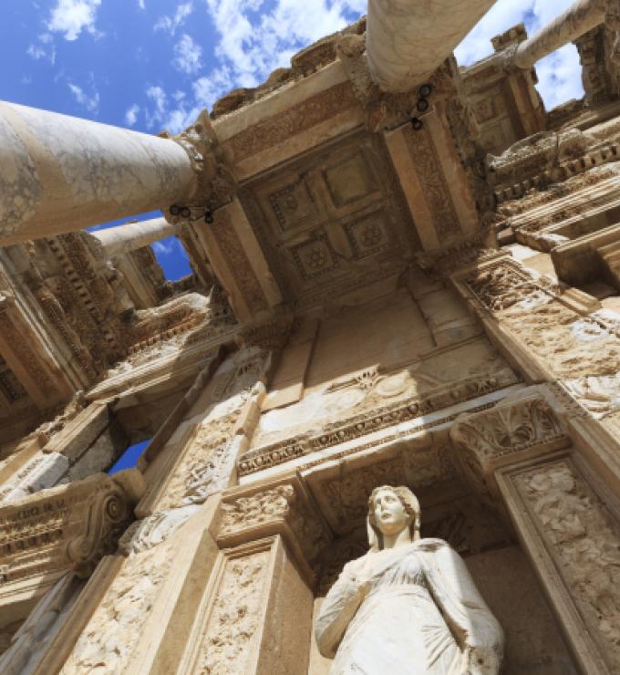 greeceistock-137837697.jpg
