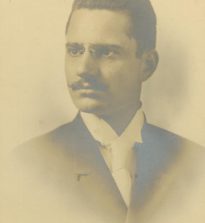 Lindon Bates, Jr., also known as "Rox"