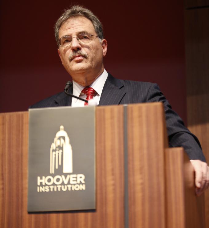 Larry Diamond: Confronting Authoritarian Challengers—China and Russia
