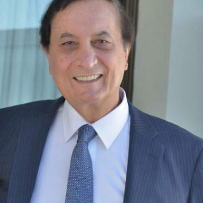 George Tavlas