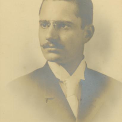 Lindon Bates, Jr., also known as "Rox"