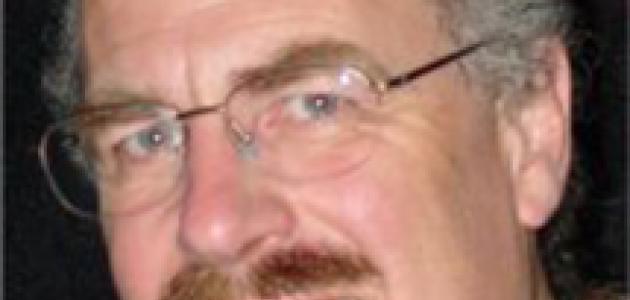 Raymond Jeanloz Hoover Headshot (Low-Res)