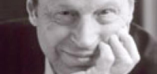 E. Donald Hirsch Jr.