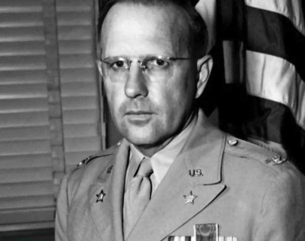 Photo of Boris Pash