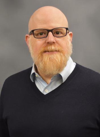 Erik Hurst Hoover Headshot