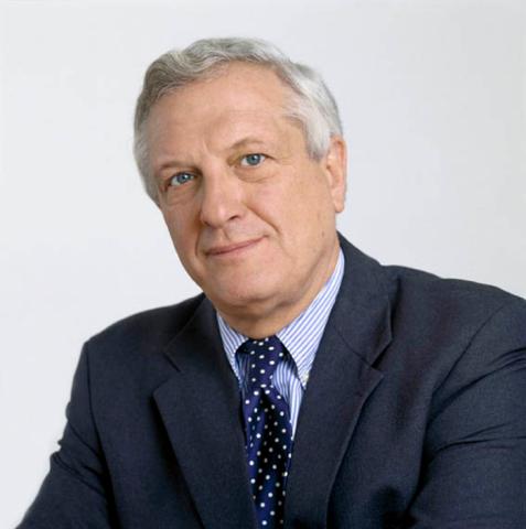 Josef Joffe Hoover Headshot