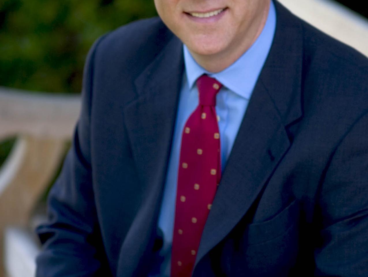 Peter Robinson Hoover Headshot