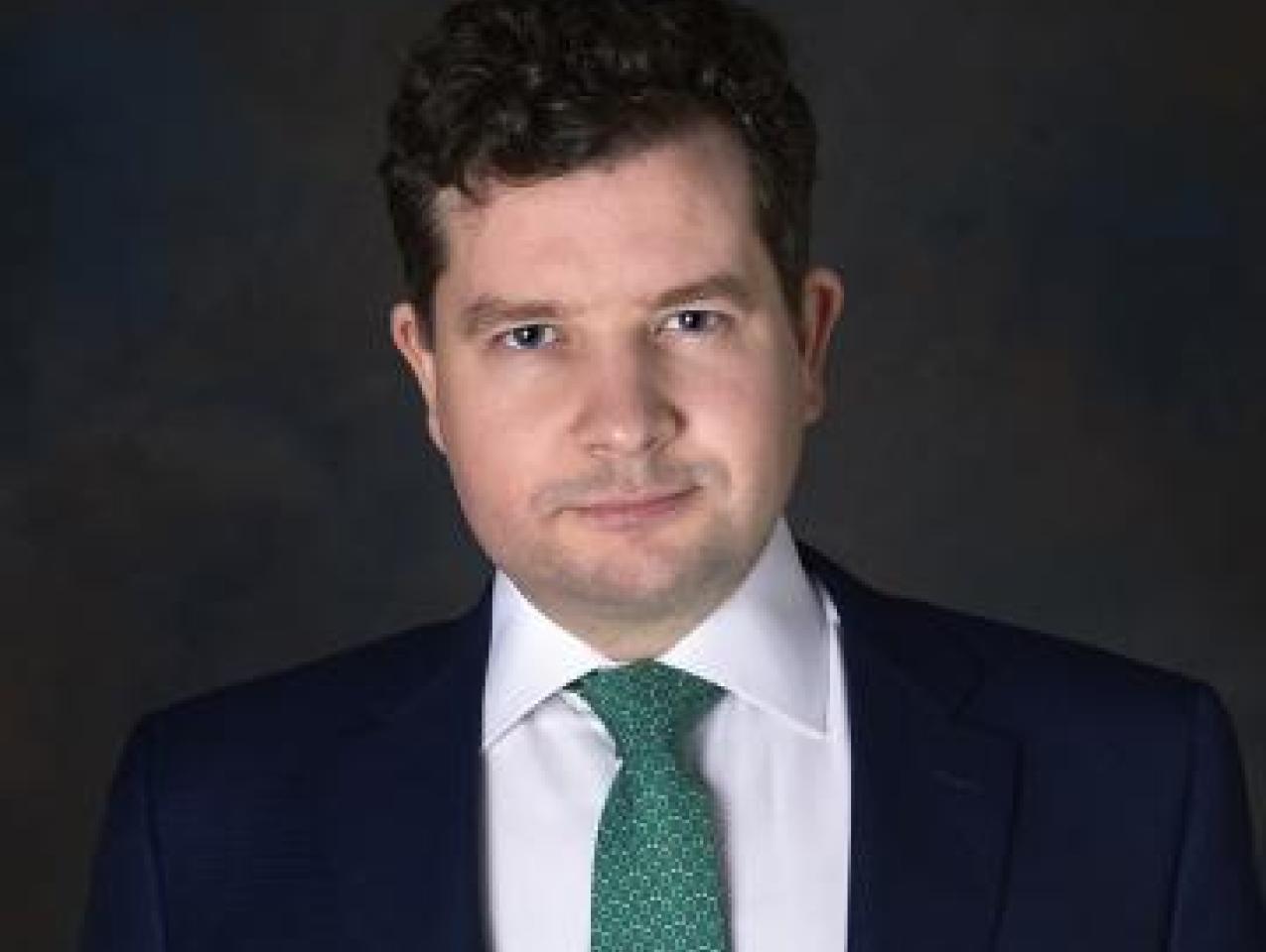 Paul Schmelzing Headshot