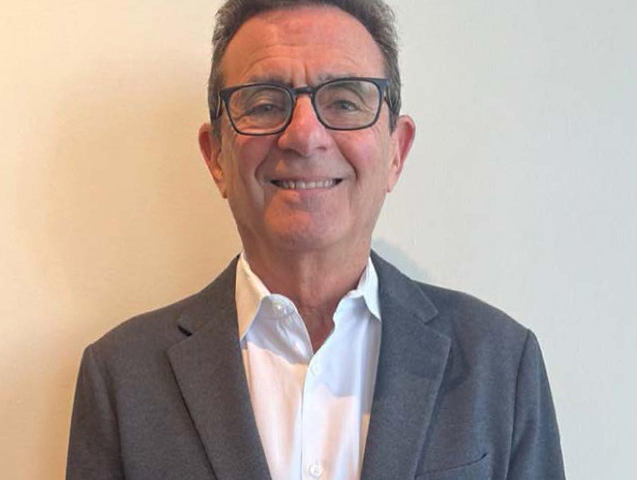 Neal Benezra