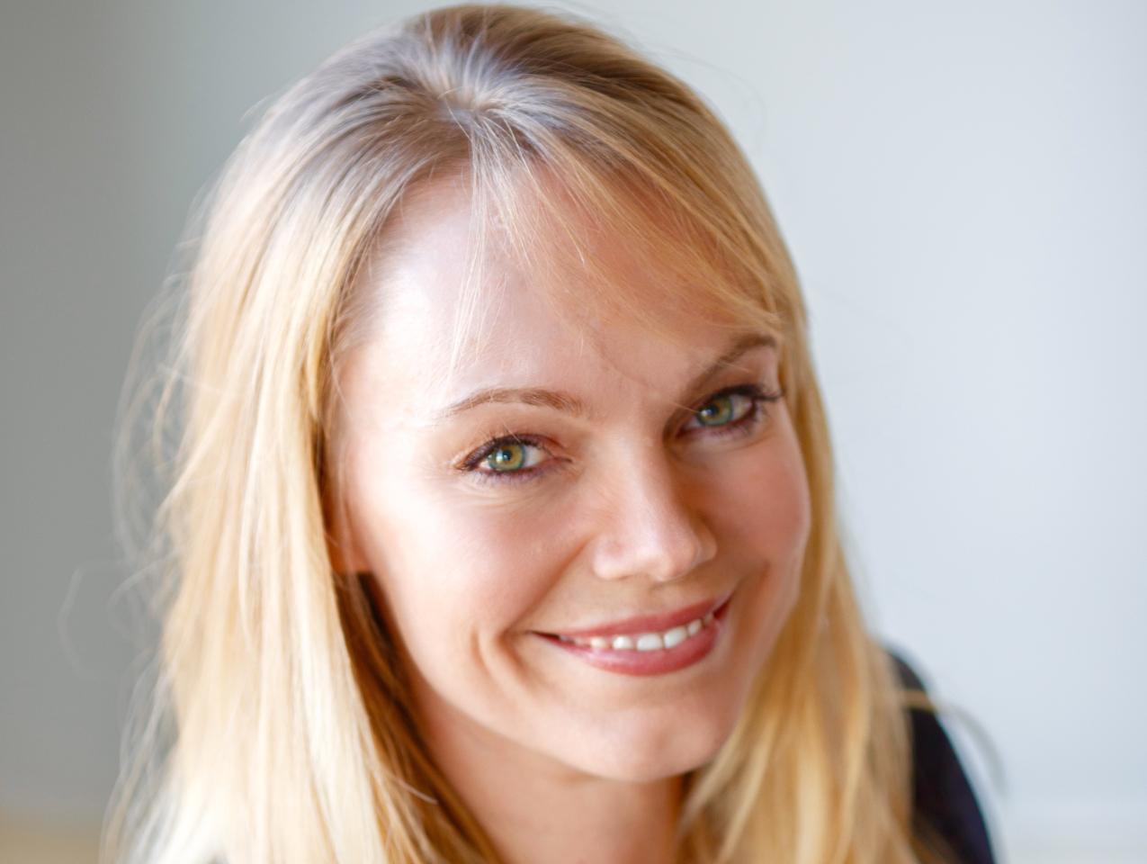 Anja Manuel 
