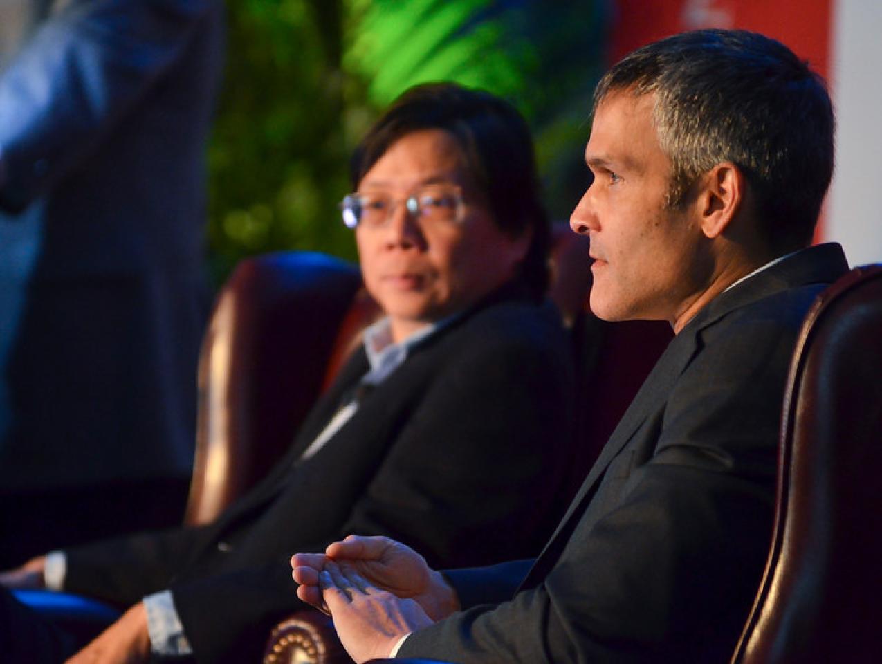 Herbert Lin and John Villasenor