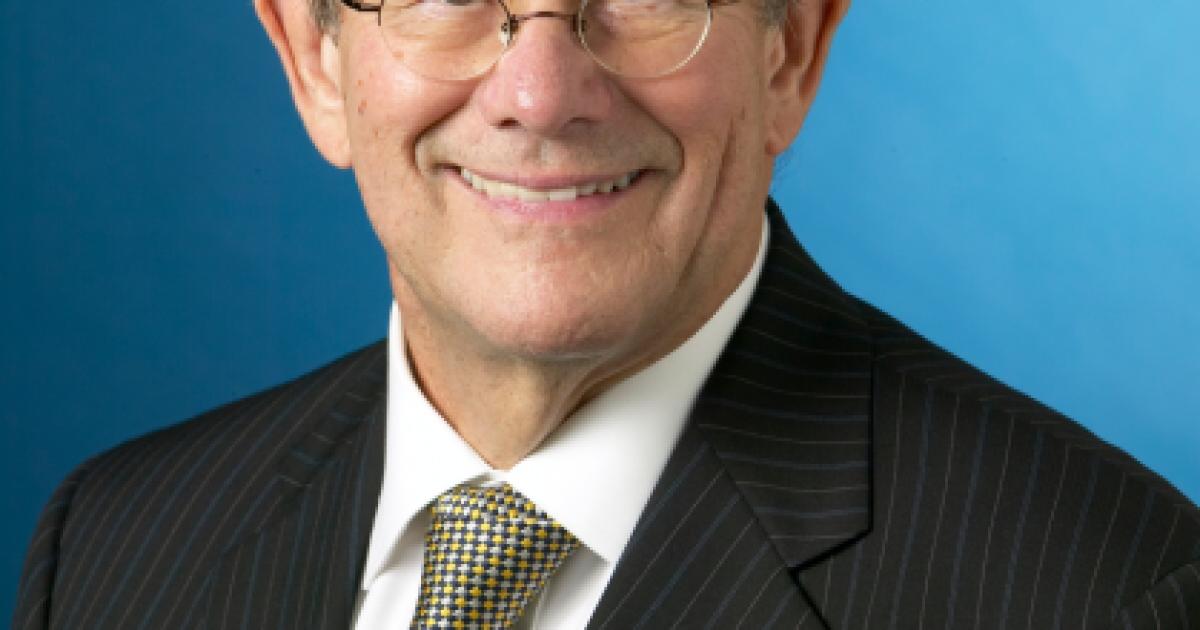 Paul Peterson Hoover Headshot