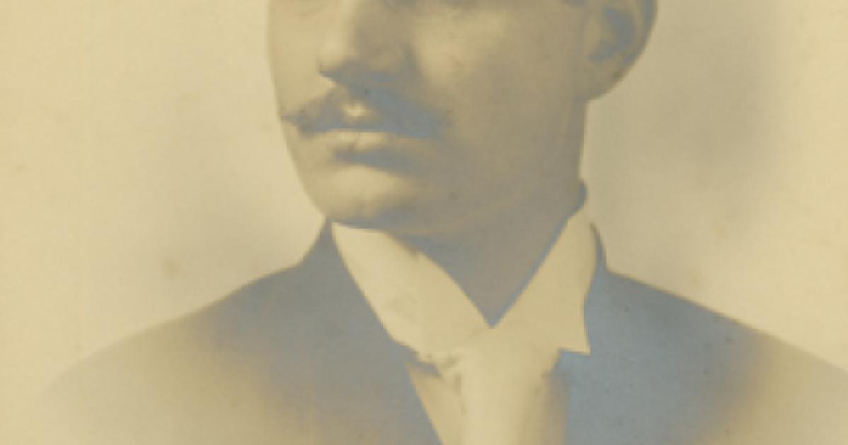 Lindon Bates, Jr., also known as "Rox"