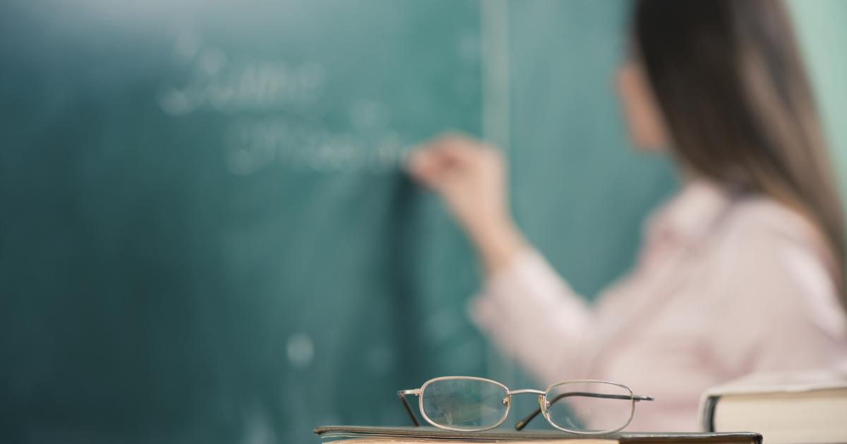 teacher   large image