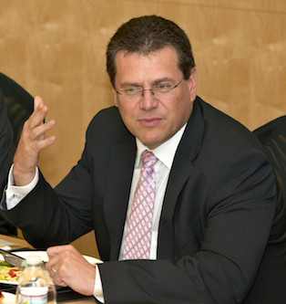 maros-sefcovic20110614940.jpg